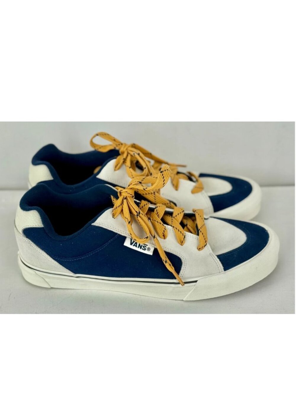 Men's 10.5, Women's 12 - VANS Chukka Push Suede Skate Shoes - Blue/White -721356